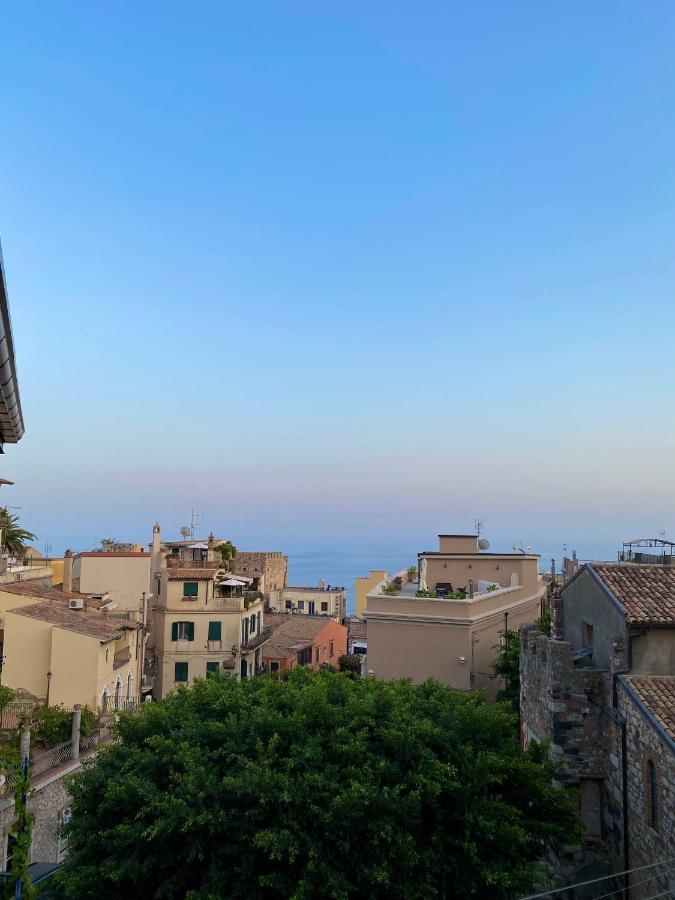 Sole Apartment Taormina Buitenkant foto